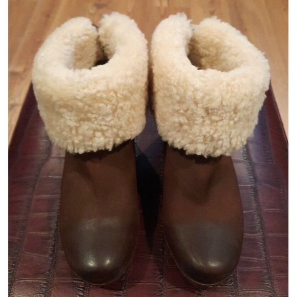 UGG Shoes - UGG Lynnea Australia Suede Shearling Lined Studded Wood Heel Boots Sz 7 EUC 3207